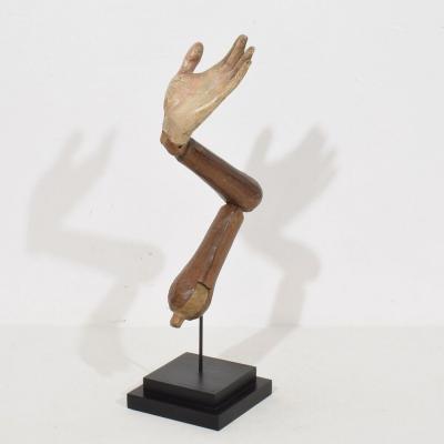 Italian 18th Century Carved Wooden Baroque Arm Of A Saint Figure