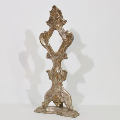 Italian 18th Century Hand Carved And Silvered Wooden Baroque Reliquary