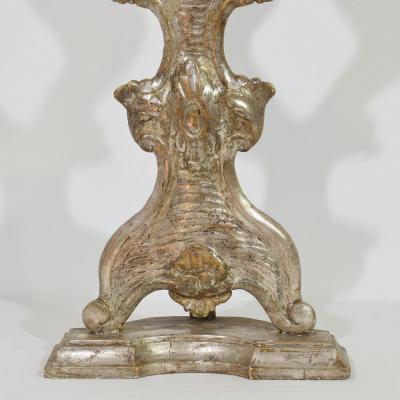 Italian 18th Century Hand Carved And Silvered Wooden Baroque Reliquary