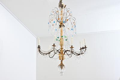 Italian 18th Century Massive Giltwood and Crystal Chandelier