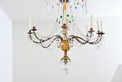 Italian 18th Century Massive Giltwood and Crystal Chandelier