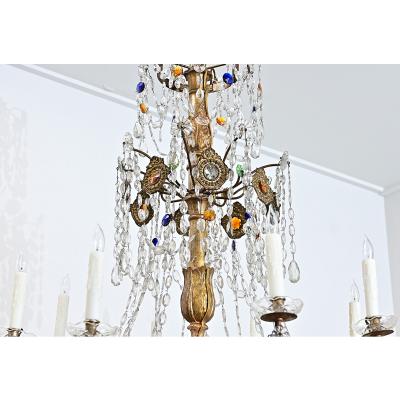 Italian 18th Century Massive Giltwood and Crystal Chandelier