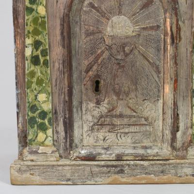 Italian 18th Century Neoclassical Silvered And Painted Wooden Tabernacle
