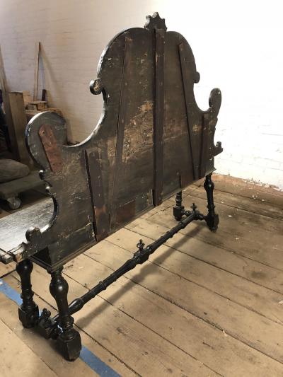 Italian 18th Century Painted Baroque Hall Bench