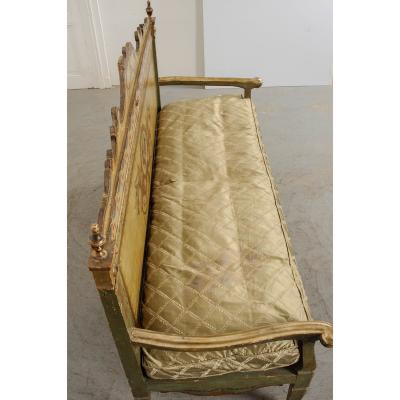 Italian 18th Century Parcel Gilt and Painted Canap 