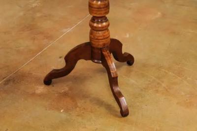 Italian 19th Century Center Table with Marquetry D cor and Turned Pedestal