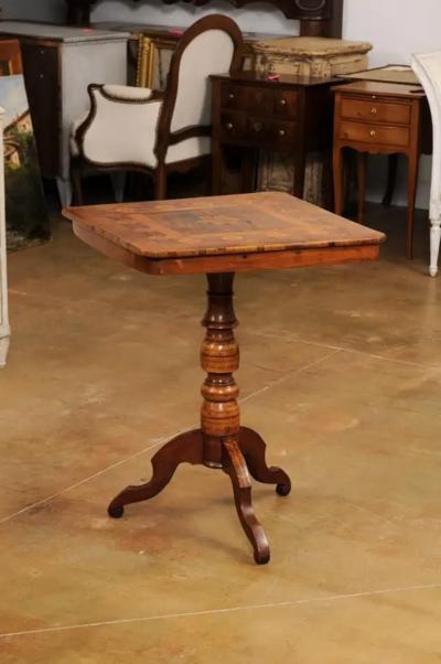 Italian 19th Century Center Table with Marquetry D cor and Turned Pedestal
