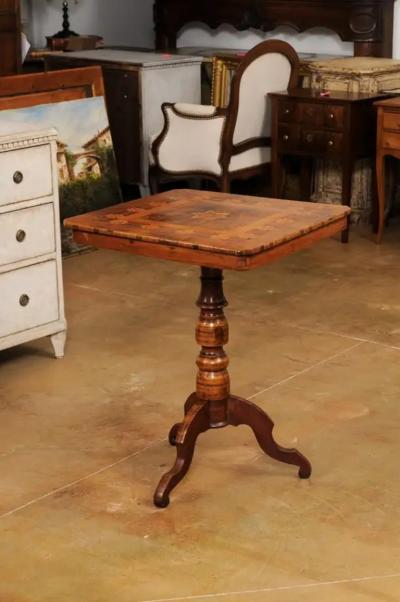 Italian 19th Century Center Table with Marquetry D cor and Turned Pedestal