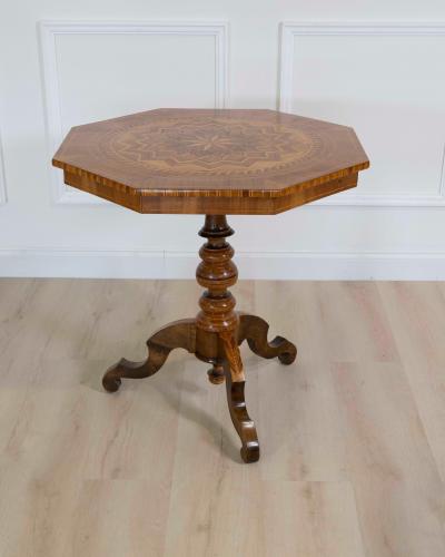 Italian 19th Century Inlaid Walnut Sorrento Table