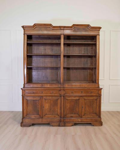 Italian 19th Century Walnut Bookcase with Architectural Design