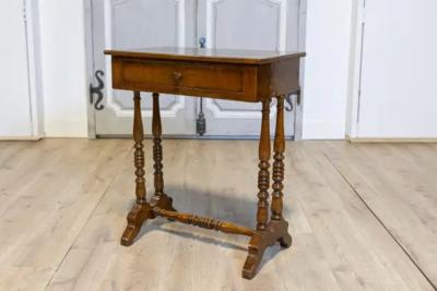Italian 19th Century Walnut Side Table with Inlaid Banding and Turned Legs