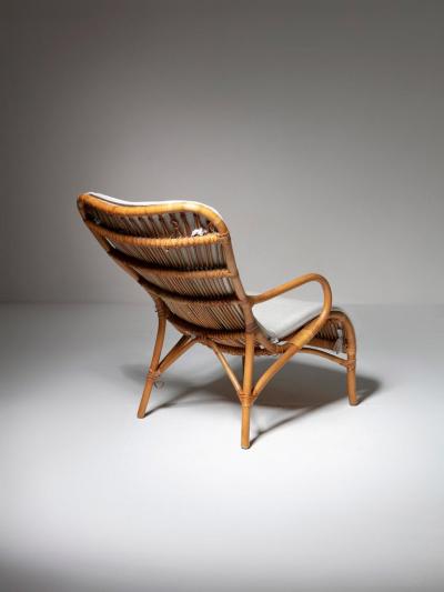 Italian 60s Wicker Lounge Chair with Footrest
