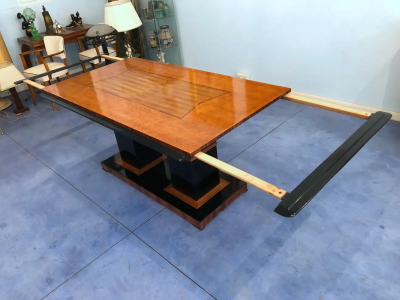 Italian Art Deco Dining Table in Maple with Decoration 1940s