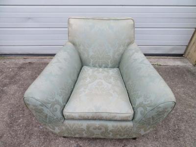 Italian Art Deco Lounge Armchair Attributed to Guglielmo Ulrich circa 1940s