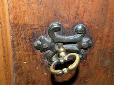 Italian Baroque 17th century Small Walnut Cabinet or Bookcase