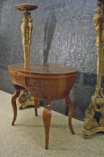 Italian Baroque Oval Fruitwood Veneered and Inlaid Desk Late 17th Century