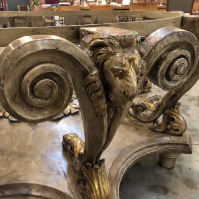 Italian Baroque Painted Carved Wood Round Table circa 1700 with Glass Top