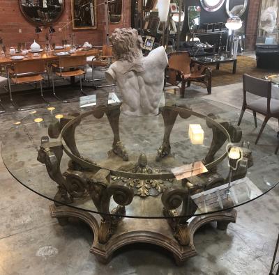 Italian Baroque Painted Carved Wood Round Table circa 1700 with Glass Top