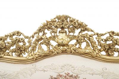 Italian Baroque Style 20th c Large Settee