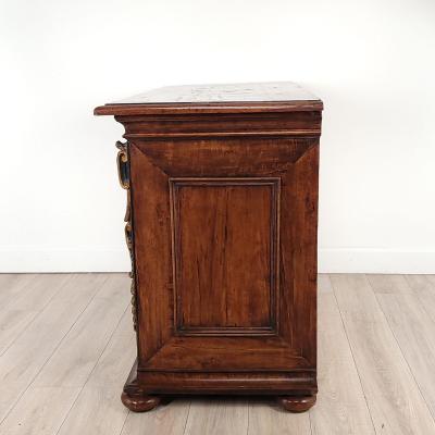Italian Baroque Walnut Chest or Commode 18th century with Restoration
