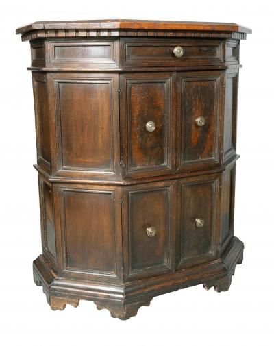Italian Baroque Walnut Credenza