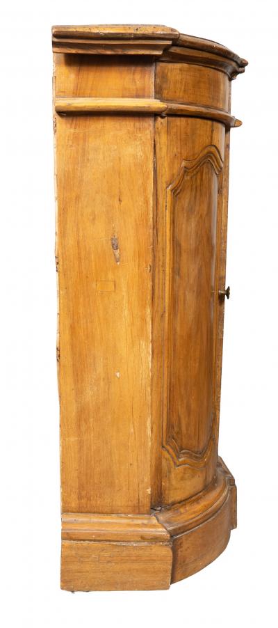 Italian Baroque Walnut Credenza