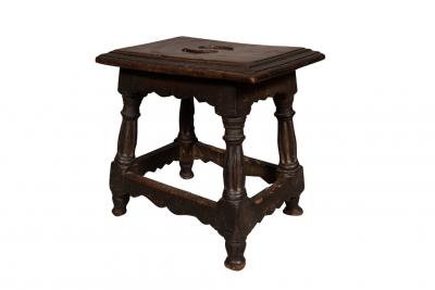 Italian Baroque Walnut Stool