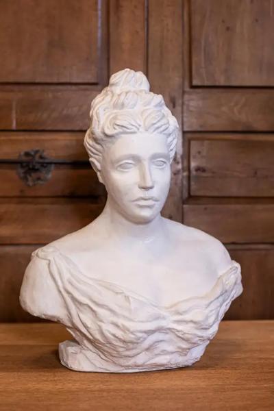 Italian Bust of a Woman Wearing a Creased Dress with Fibula 20th Century