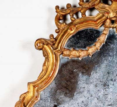 Italian Carved Giltwood Cartouche Mirror c 1770 1790