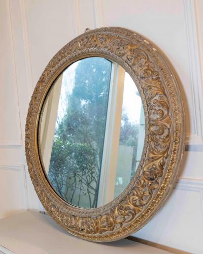 Italian Carved Giltwood Round Mirror 19th Century