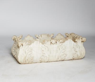 Italian Carved White Marble Jardini re with Acanthus Leaves