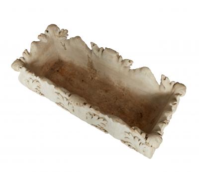 Italian Carved White Marble Jardini re with Acanthus Leaves