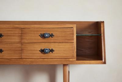 Italian Combed Console