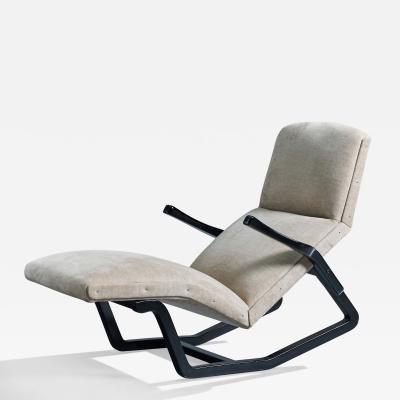 Italian Designer Chaise Longue with Fabric and Wood Italy 1960s