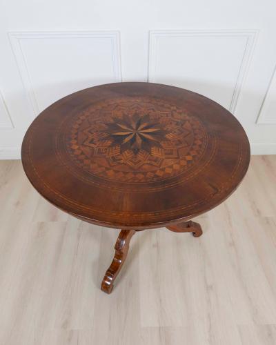 Italian Early 19th Century Round Inlaid Table