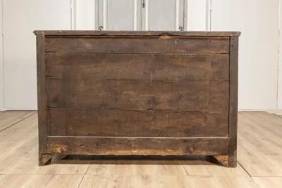 Italian Early 19th Century Walnut Three Drawers over Two Doors Buffet