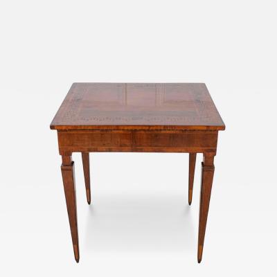Italian Late 18th Century Tuscan Walnut Inlaid Table
