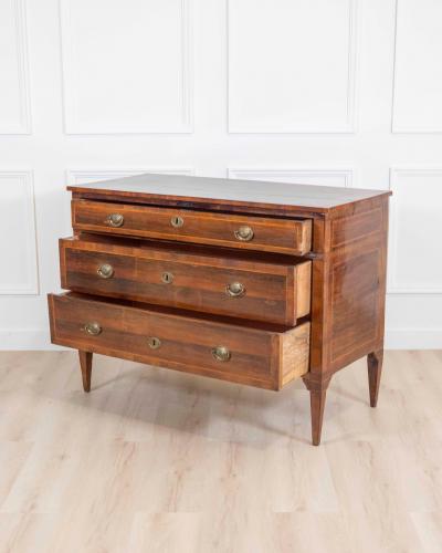 Italian Late 18th Early 19th Century Rosewood and Amaranth Chest of Drawers