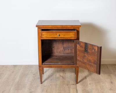 Italian Louis XVI Walnut Bedside Table with Veneered Inlay Late 18th Century
