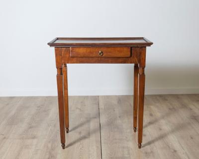 Italian Louis XVI Walnut Side Table with Gallery Top Tuscany 18th Century