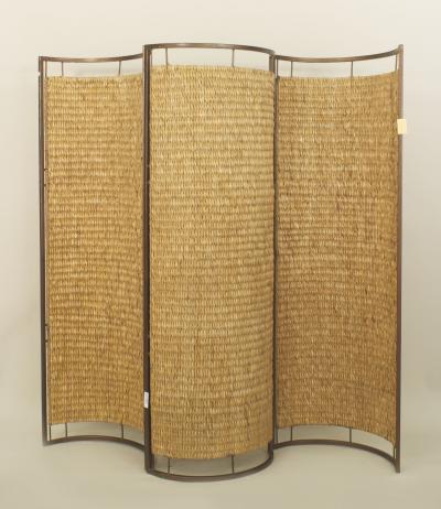 Italian Mid Century 3 Concave Panel Woven Rattan Screen