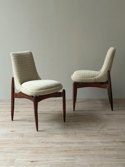 Italian Mid Century Dining Chairs A Set of 4