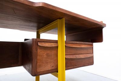 Italian Mid Century Modern Desk in Walnut
