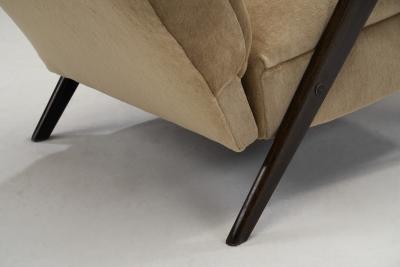 Italian Mid Century Wingback Lounge Chair Italy 1950s