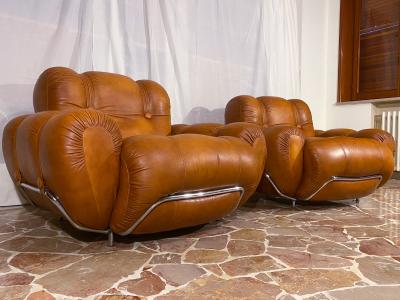 Italian Midcentury Natural Leather Space Age Armchairs 1970s