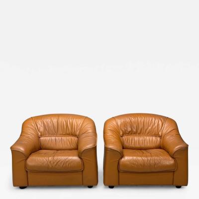 Italian Modern Cognac Leather Large Lounge Chairs Italy 1970s