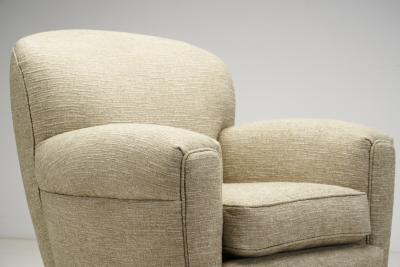 Italian Modern Upholstered Armchairs with Tapered Feet Italy ca 1950s