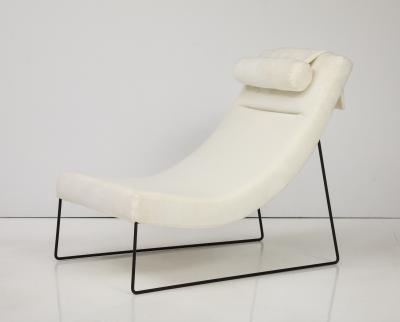 Italian Modernist Wrought Iron Chaise and Ottoman Italy circa 1960