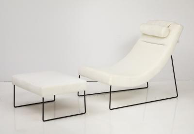 Italian Modernist Wrought Iron Chaise and Ottoman Italy circa 1960