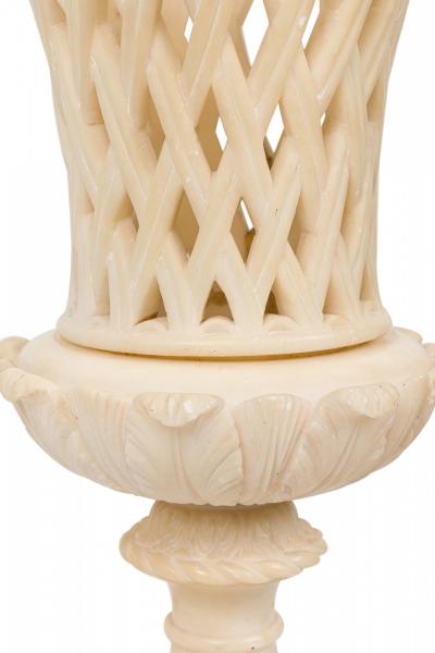 Italian Neo Classic White Grand Tour Marble Centerpiece